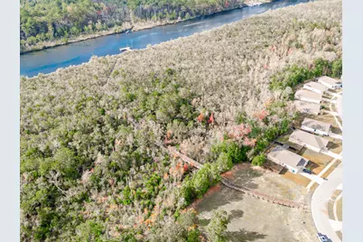 699 Riverwalk Circle, Freeport, FL 32439 - Photo 39