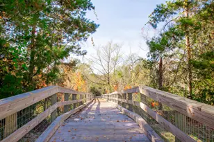 699 Riverwalk Cir, Freeport, FL 32439 - Photo 33