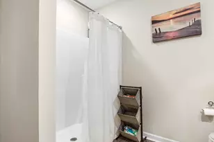 699 Riverwalk Cir, Freeport, FL 32439 - Photo 13