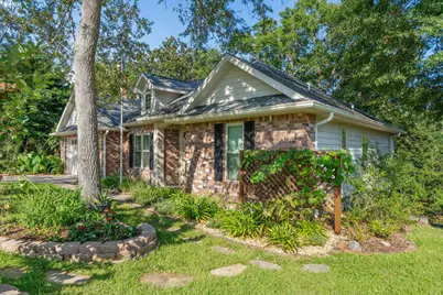 229 Hillside Drive, Niceville, FL 32578 - Photo 3