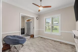 229 Hillside Dr, Niceville, FL 32578 - Photo 11