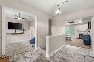 229 Hillside Dr, Niceville, FL 32578 - Photo 9