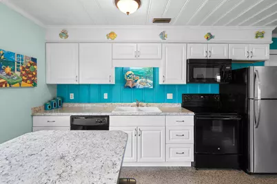 21927 Bataan Avenue, Panama City Beach, FL 32413 - Photo 39