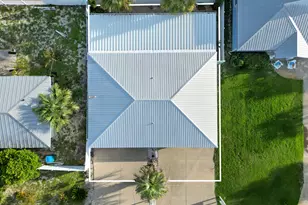 21927 Bataan Ave, Panama City Beach, FL 32413 - Photo 9