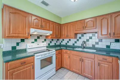 106 Campbell Avenue, Crestview, FL 32536 - Photo 9