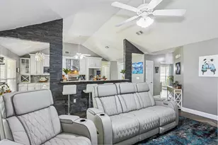 704 Denise Dr, Crestview, FL 32536 - Photo 5