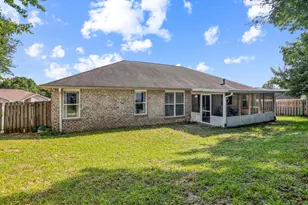 704 Denise Dr, Crestview, FL 32536 - Photo 33