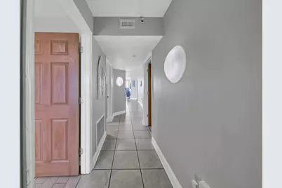 663 Nautilus Court #201, Fort Walton Beach, FL 32548 - Photo 3