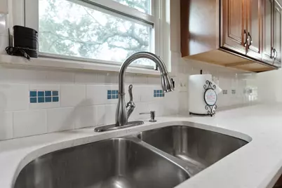 822 Laurel Drive, Fort Walton Beach, FL 32547 - Photo 13