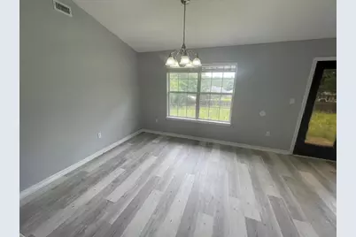 427 Triton Street, Crestview, FL 32536 - Photo 5