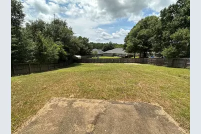 427 Triton Street, Crestview, FL 32536 - Photo 15