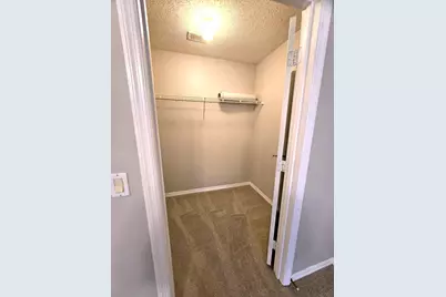 4276 Calinda Lane #APT 125, Niceville, FL 32578 - Photo 5