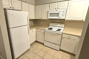 4276 Calinda Ln, Niceville, FL 32578 - Photo 11