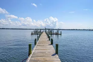 421 Waterway Ln, Fort Walton Beach, FL 32547 - Photo 25