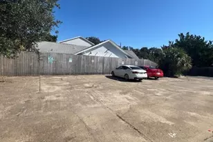421 Waterway Ln, Fort Walton Beach, FL 32547 - Photo 29