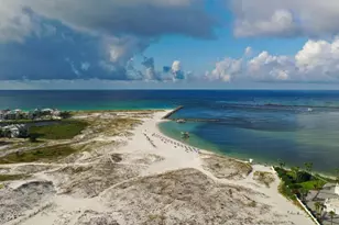 300 Gulf Shore Dr, Destin, FL 32541 - Photo 9