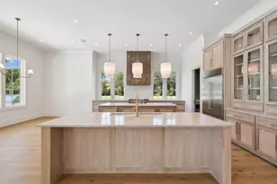 329 Regatta Bay Blvd, Destin, FL 32541 - Photo 19