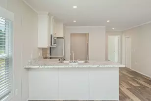 126 Pansy Ln, Defuniak Springs, FL 32433 - Photo 9