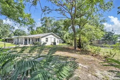 258 Glenview Avenue, Valparaiso, FL 32580 - Photo 1