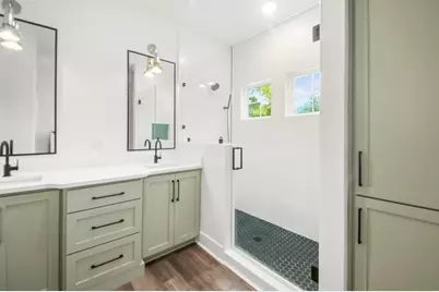 1001 E Cross Street E #B, Pensacola, FL 32503 - Photo 21