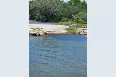 1796 W Smugglers Cove Drive W, Gulf Breeze, FL 32563 - Photo 27