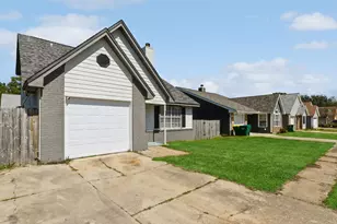 608 Drakes Landing Landing, Mary Esther, FL 32569 - Photo 3