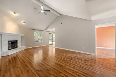 2240 Prytania Circle, Navarre, FL 32566 - Photo 9