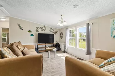 5078 Santa Gertrudas Drive, Milton, FL 32583 - Photo 9