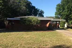 113 NW Moriarty St, Fort Walton Beach, FL 32548 - Photo 1