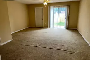 2413 Suwanee Ln, Fort Walton Beach, FL 32547 - Photo 3