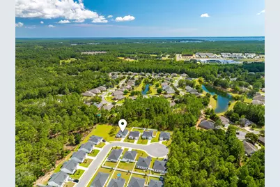 147 Bradford Court, Freeport, FL 32439 - Photo 1