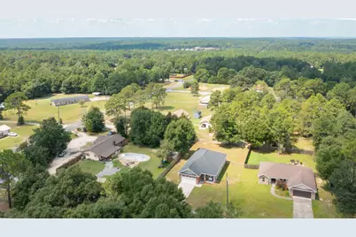 6160 Hayes Drive, Crestview, FL 32539 - Photo 3