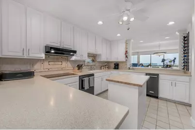 200 Miracle Strip Parkway #UNIT 602, Fort Walton Beach, FL 32548 - Photo 9