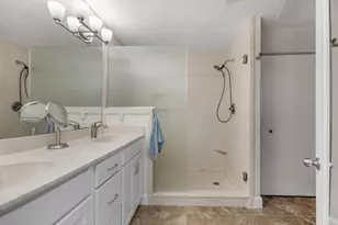 200 Miracle Strip Pkwy, Fort Walton Beach, FL 32548 - Photo 35