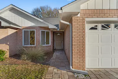 915 Shalimar Point Drive, Shalimar, FL 32579 - Photo 3