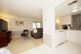 308 SW Miracle Strip Parkway SW, Fort Walton Beach, FL 32548 - Photo 9