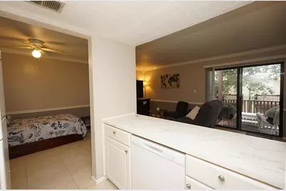 308 SW Miracle Strip Parkway SW #UNIT 7D, Fort Walton Beach, FL 32548 - Photo 13