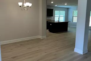 186 Ridgeway Cir, Crestview, FL 32536 - Photo 5