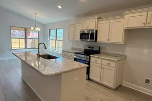 190 Ridgeway Cir, Crestview, FL 32536 - Photo 7