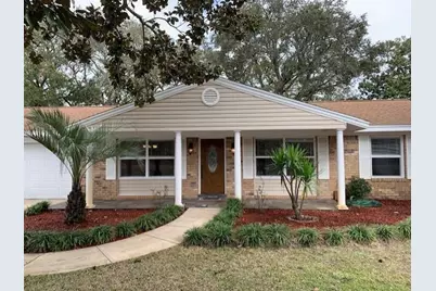 323 SW Parkway Place, Fort Walton Beach, FL 32548 - Photo 1