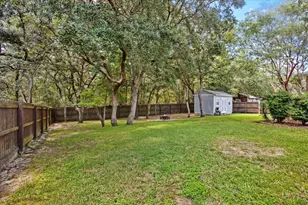 2691 Stormy Cir, Navarre, FL 32566 - Photo 33