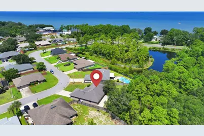 1976 Bay Pine Circle, Gulf Breeze, FL 32563 - Photo 37