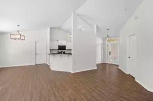 1976 Bay Pine Cir, Gulf Breeze, FL 32563 - Photo 5