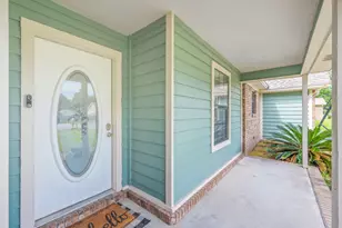 253 Grand Prix Dr, Crestview, FL 32536 - Photo 5