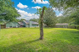 253 Grand Prix Dr, Crestview, FL 32536 - Photo 33