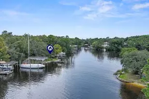 1725 18th St, Niceville, FL 32578 - Photo 5