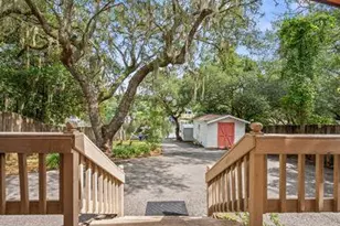 1725 18th St, Niceville, FL 32578 - Photo 35