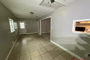 35 NW Maples Street NW, Fort Walton Beach, FL 32548 - Photo 9