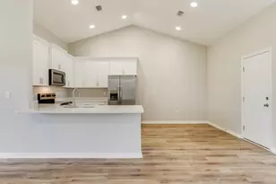 3203 Liz Ct, Crestview, FL 32539 - Photo 9