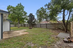 410 Rue Des Tours, Mary Esther, FL 32569 - Photo 35